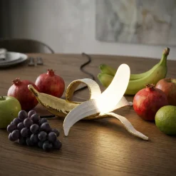 Banana Lamp Dewey