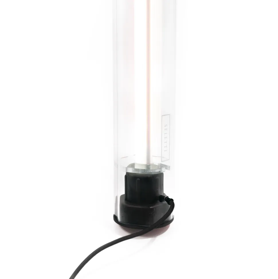 BIC LAMP - BLACK