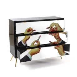 Chest of Three Drawers Lipstick