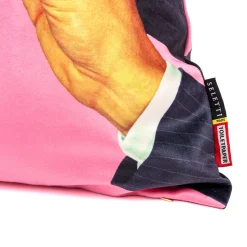 Cushion Pink Lipstick With Plume Padding