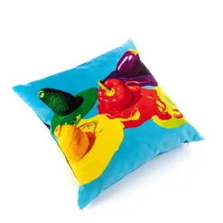 Cushion Vegetables With Plume Padding