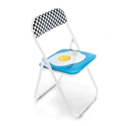 Folding Chair Egg
