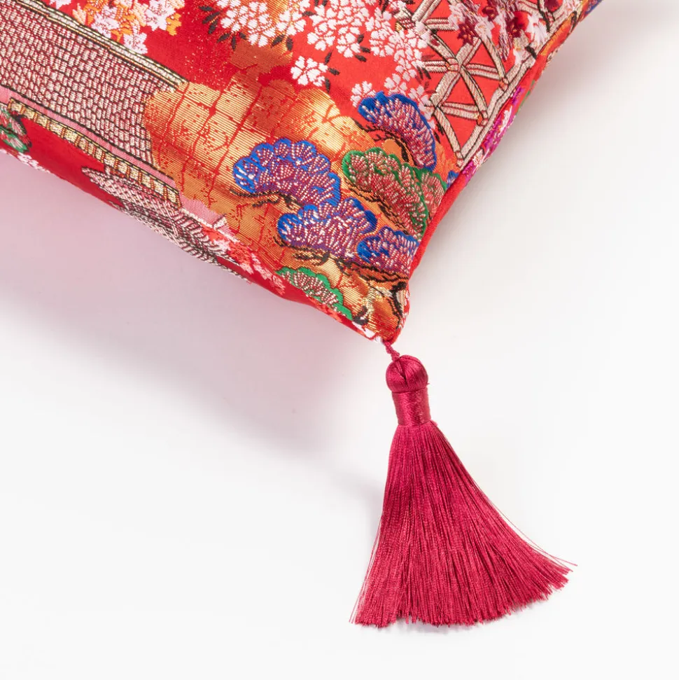 Hybrid Cushion Pirra with plume padding