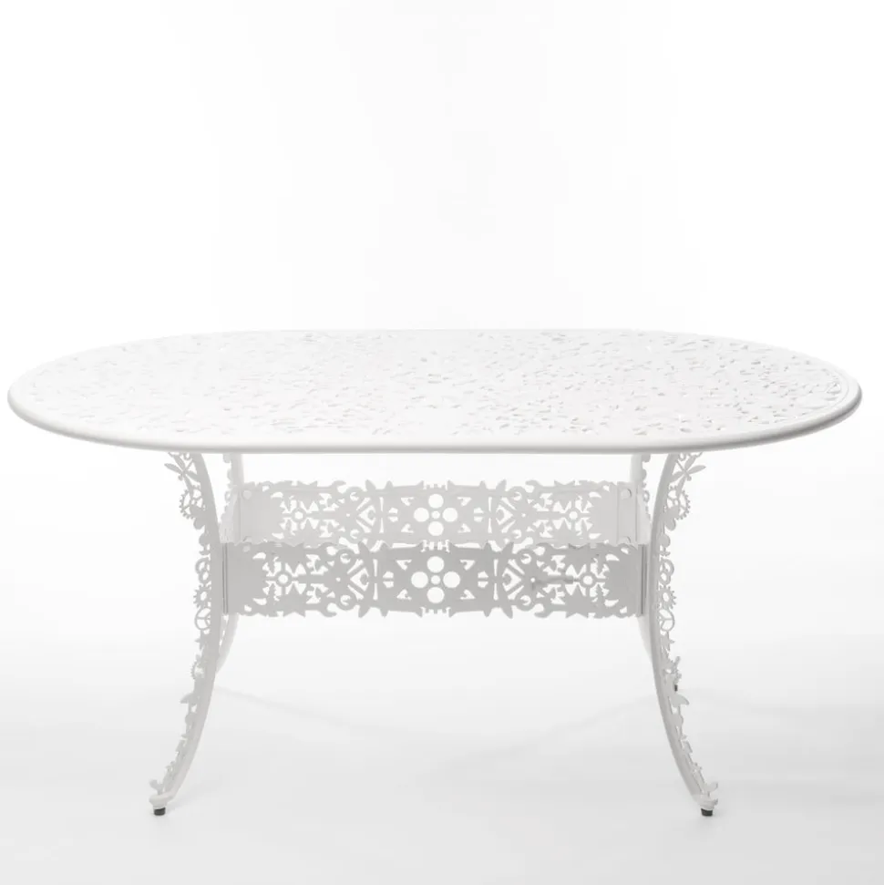 Industry Collection ALUMINIUM OVAL TABLE - WHITE