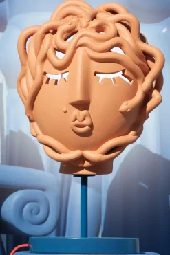 Magna Graecia terracotta lamp - Medusa mask