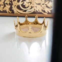 Memorabilia Gold My Crown