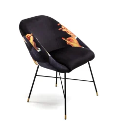 Padded Chair Lipsticks Black