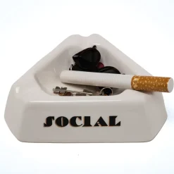 Social Smoker