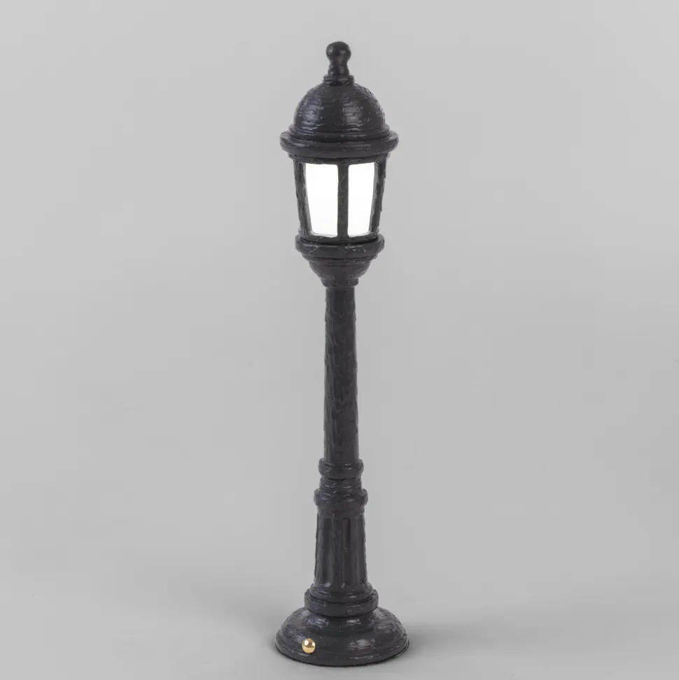 Street Lamp Dining Gray EX