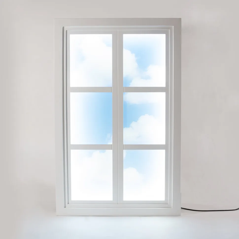 Suite Window Lamp