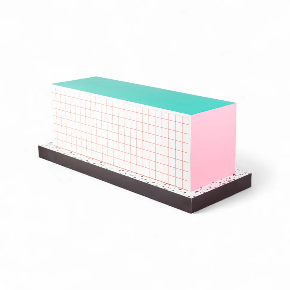 SUPERCABINET RED GRID