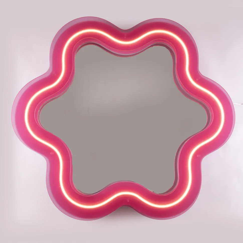 Supercurve Mirror Flower