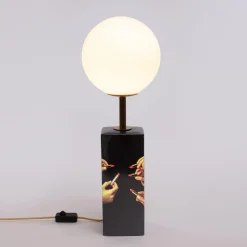 Table Lamp Lipstick