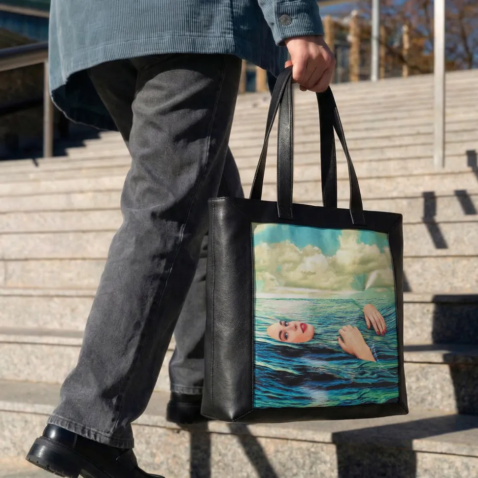 Travel Kit Tote Bag Seagirl